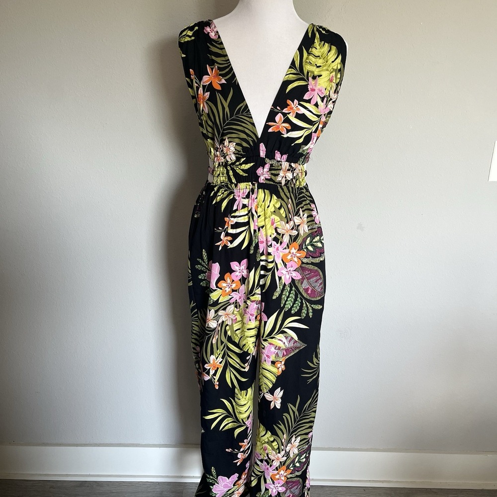 Indulge Tropical Print Jumpsuit Size M Plunge Neck Cutouts Resortwear Vacation
